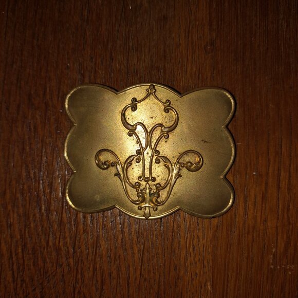 Gold Tone Brass Victorian Style Brooch - Picture 3 of 4